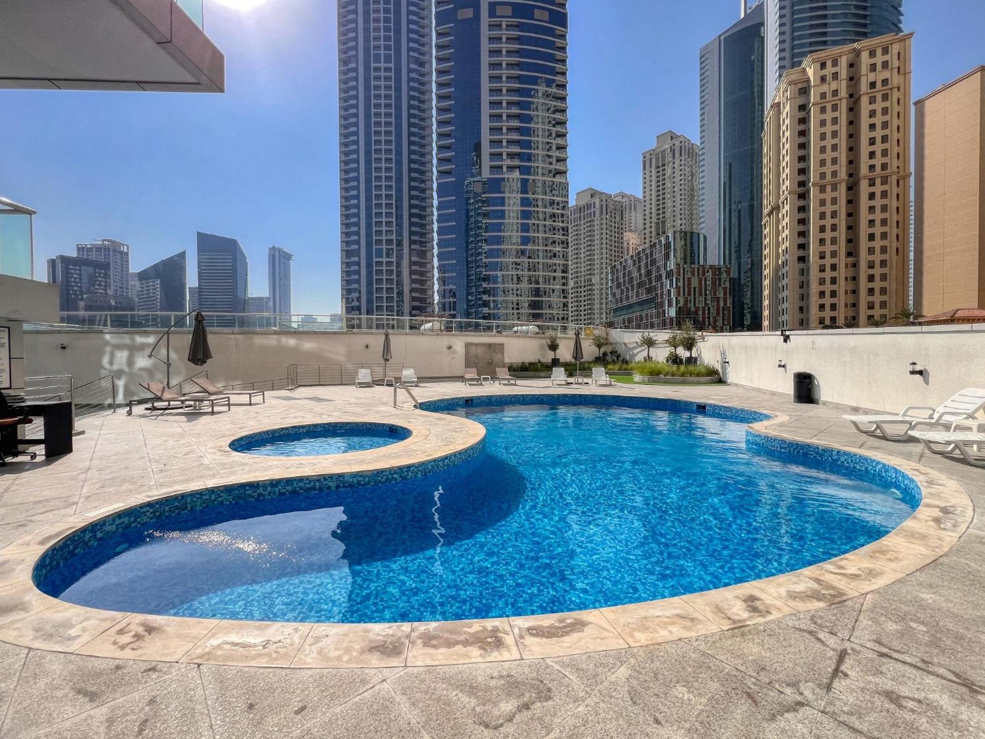 Spacious 1Br With Full Marina View Dubai Eksteriør billede